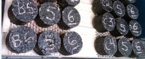 Briquetas de prueba de mezcla asfáltica